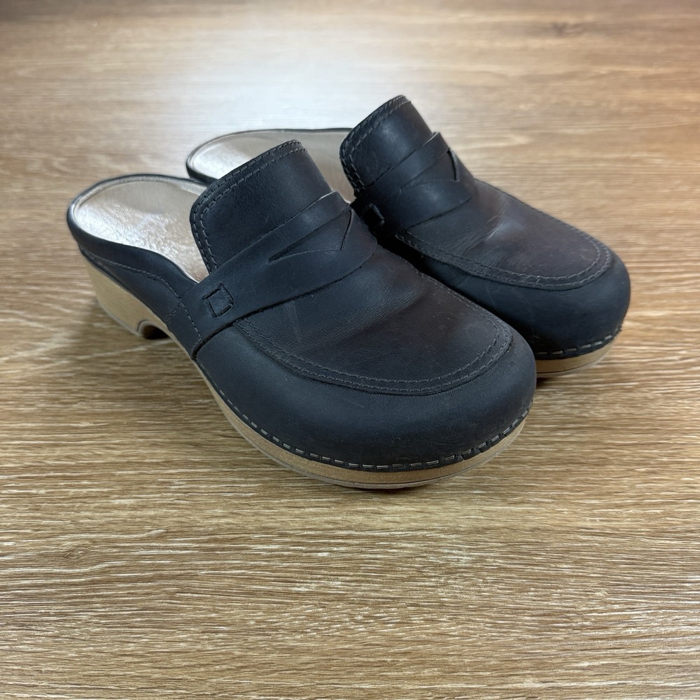 Dansko Bel Women's Size 37/ US 6.5 Black Oiled Penny Loafer Slip-On Mule Clogs - Picture 6 of 10